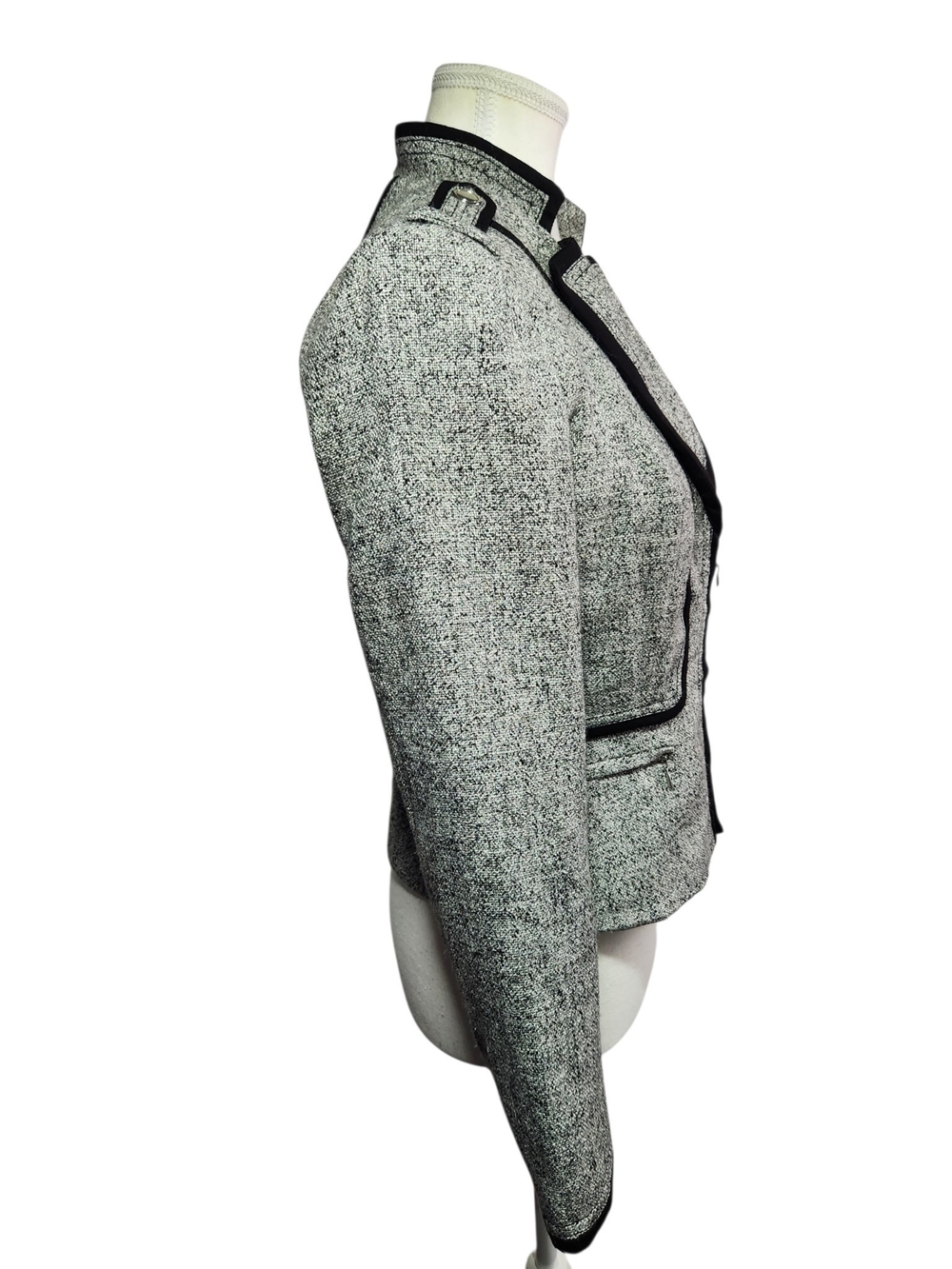 White House Black Market Gray/Black Zip Front Lined Jacket Piping Size 2 Moto - Picture 4 of 14